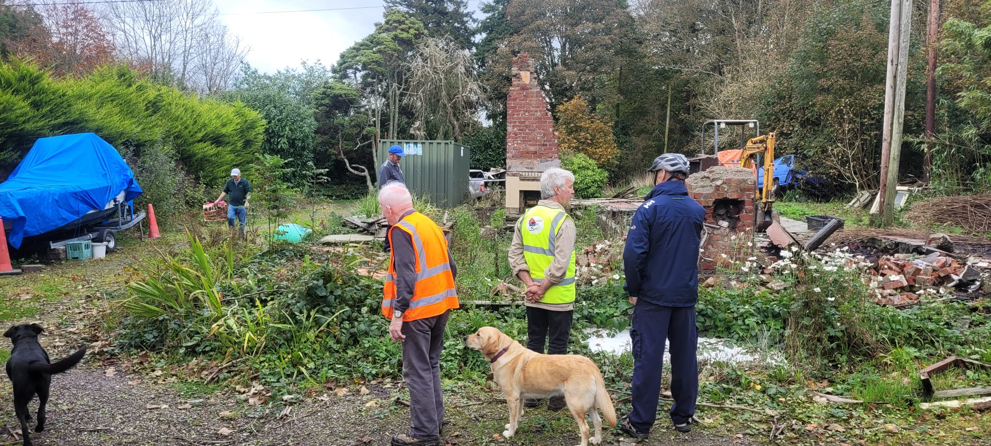 Allihies Mens Shed volunteers gathering the wood.